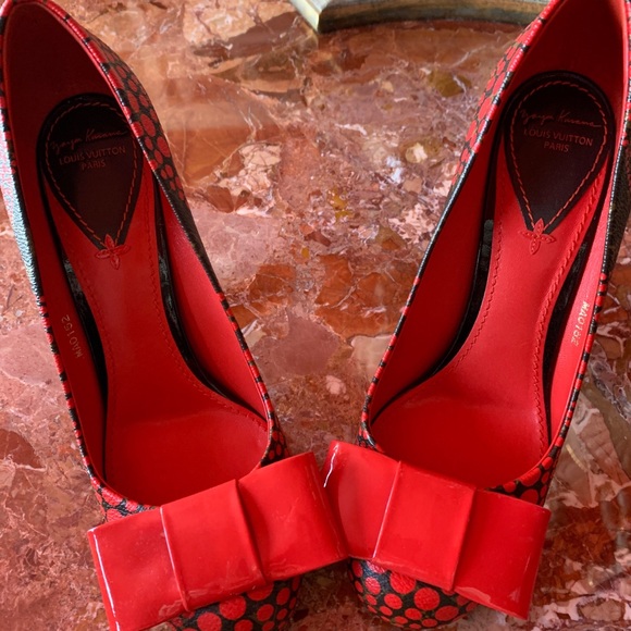Louis Vuitton Heels - Picture 2 of 8